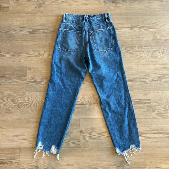 NWOT Good American Jagged Hem High Rise Straight Leg Jeans Blue641 Womens 2/26 - Picture 5 of 10